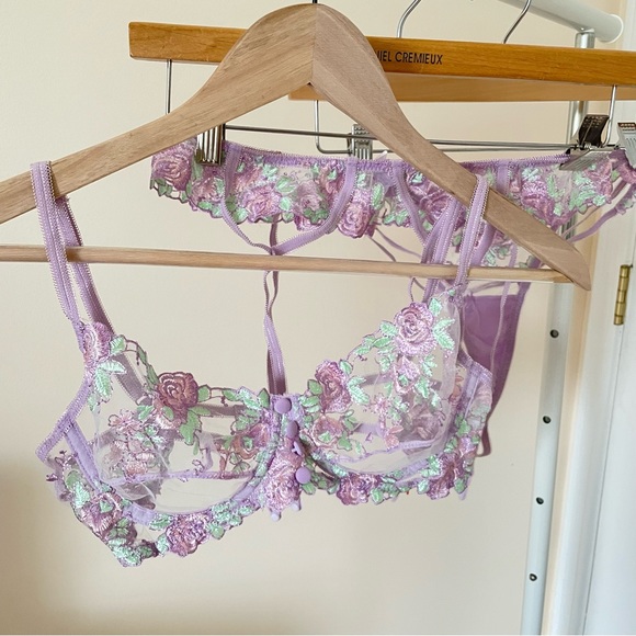 Purple & Green Lace Lingerie Garter Set - Picture 4 of 9